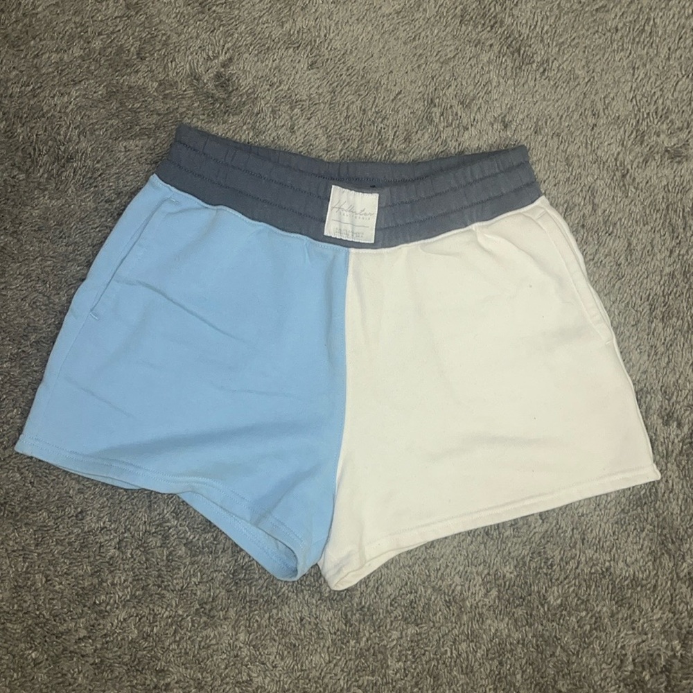 Hollister Women’s Colorblock Ultra High-Rise Shorts